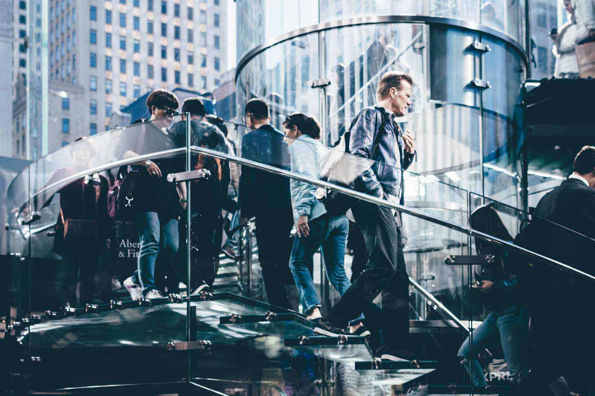 Pourquoi et comment choisir une badgeuse en entreprise ?
