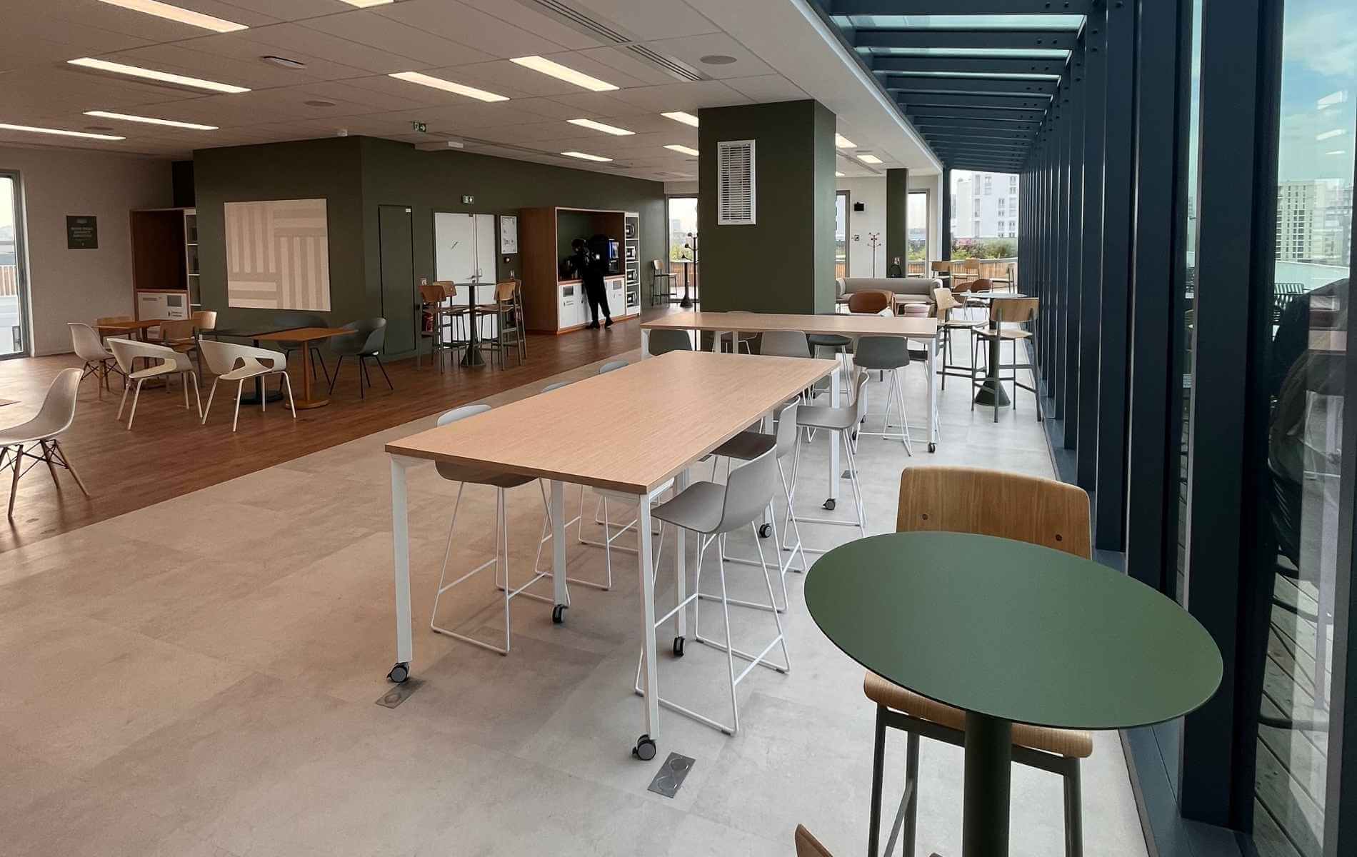 Visite de Up Garden : un exemple d'environnement de travail moderne et innovant